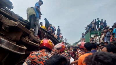 बांग्लादेश में दो ट्रेनों की टक्कर में 15 लोगों की मौत