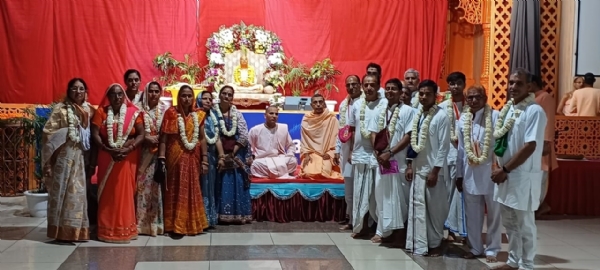 श्री कृष्ण बलराम मंदिर जगतपुरा में श्रील प्रभुपाद का आश्रय समारोह