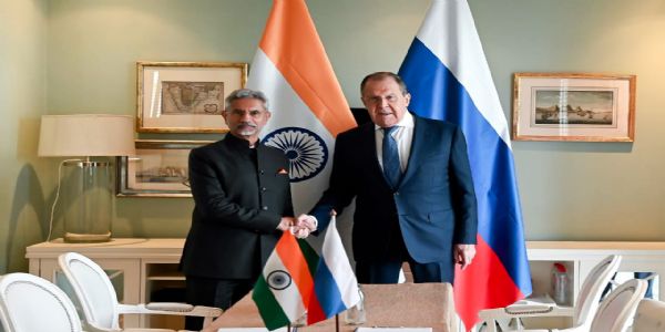 विदेशमंत्री ने की रूसी समकक्ष लावरोव से मुलाकात, ब्रिक्स, एसीओ और जी20 पर हुई चर्चा