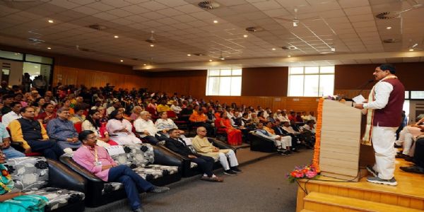 मुख्यमंत्री डॉ. यादव रामभाऊ म्हाळगी प्रबोधिनी संस्था के राष्ट्रीय चर्चा कार्यक्रम को संबोधित करते हुए