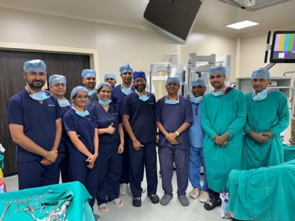 पहली बार रोबोटिक सर्जरी से सफल किडनी ट्रांसप्लांट