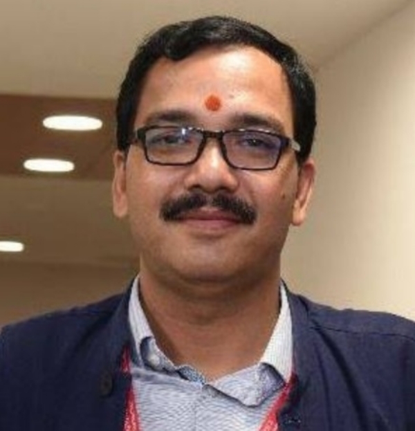 डॉ. मयंक चतुर्वेदी डॉ. मयंक चतुर्वेदी