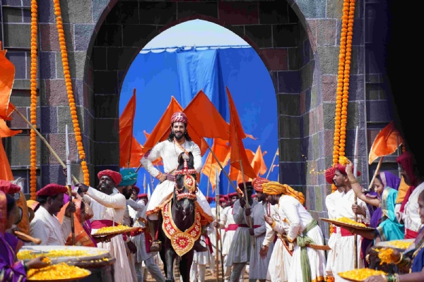 धर्म रक्षक महावीर छत्रपती संभाजी महाराज - फाइल फोटो धर्म रक्षक महावीर छत्रपती संभाजी महाराज - फाइल फोटो