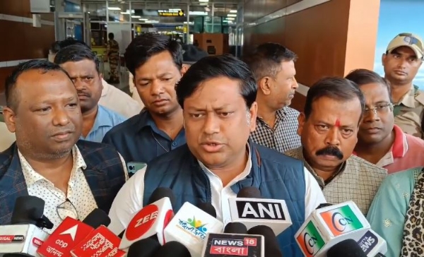 भाजपा बंगाल में 26 में बनाएगी सरकार- प्रदेश अध्यक्ष भाजपा बंगाल में 26 में बनाएगी सरकार- प्रदेश अध्यक्ष