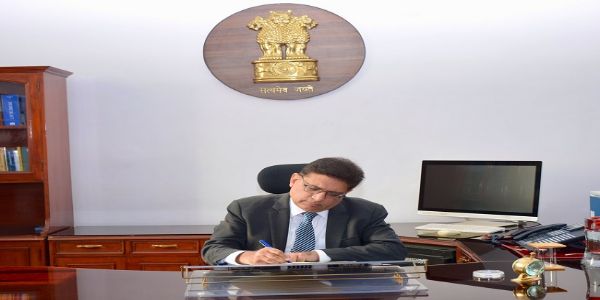 राजस्व विभाग के सचिव कार्यभार संभालते डॉ. अरुणीश चावला