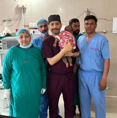 हिसार : पांच महीने की बच्ची का हर्निया का किया सफल ऑपरेशन