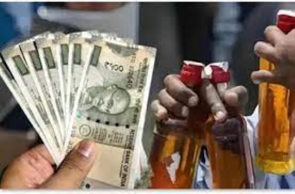 चेकपोस्ट बैरियर पर चेकिंग के दौरान 3 लाख 40 हजार रुपये बरामद, 45 लाख की अवैध शराब भी जब्त