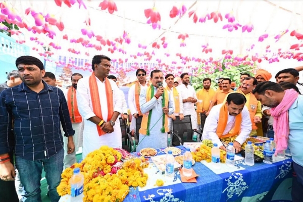 भाजपा प्रदेश अध्‍यक्ष विष्णुदत्त शर्मा ने नुक्कड़ सभाएं कर चुनाव प्रचार की शुरूआत की