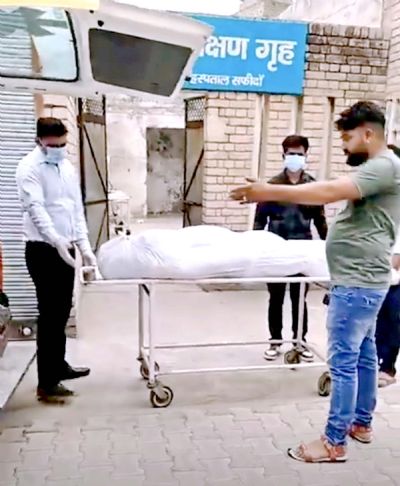 जींद : सफीदों के नागरिक अस्पताल में फ्रीज खराब होने से खराब हुआ शव
