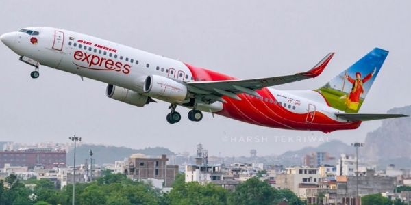 एयर इंडिया एक्सप्रेस की 75 उड़ानें फिर रद्द, रविवार तक होंगे हालात सामान्य