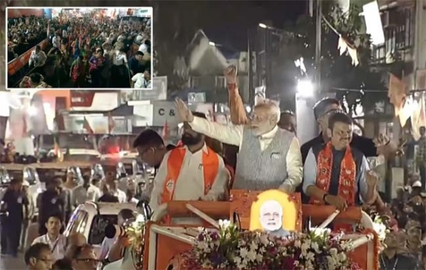 मुंबई में पीएम मोदी के रोड शो में उमड़ी मुंबई वासियों की भारी भीड़