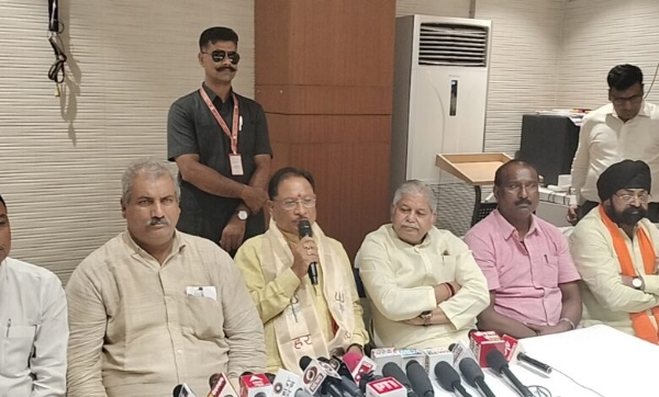  विष्णुदेव साय सहित अन्य