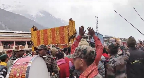 बाबा केदारनाथ। बाबा केदारनाथ।