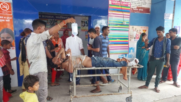 अरातिया फोटो:घायल ट्रक ड्राइवर