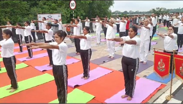 Yoga Day organised at Indo-Nepal border