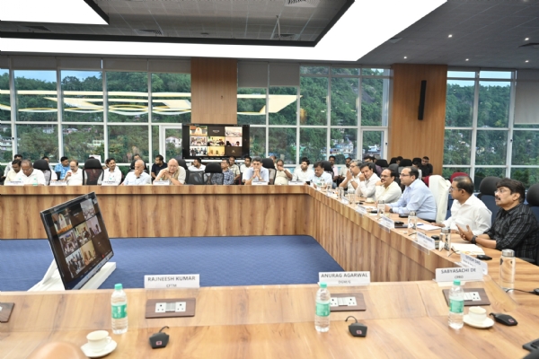 एनएफआर जीएम ने फ्रंटलाइन सुरक्षा कर्मियों के साथ बातचीत की