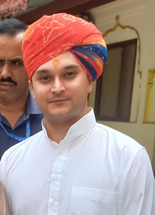 जम्मू-कश्मीर की सांस्कृतिक विरासत को संरक्षित करने में एलजी सरकार निभा रही अहम भूमिका: श्री मार्टिन