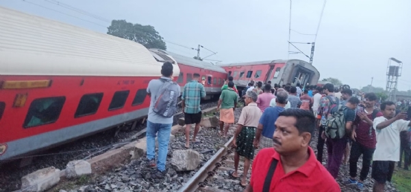 हादसे के बाद के सूरत-ए-हाल।