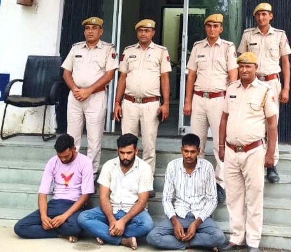 ट्रेक्टर से कुचल कर हत्या करने का मामला शाहपुरा के फुलिया कलां में ब्लाइंड मर्डर का खुलासा, 3 आरोपी गिरफ्तार