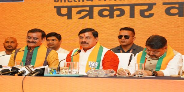 इंदौर-मनमाड़ रेल लाइन परियोजना की स्वीकृति मालवा-निमाड़ क्षेत्र के लिए ऐतिहासिक सौगातः मुख्यमंत्री डॉ. यादव