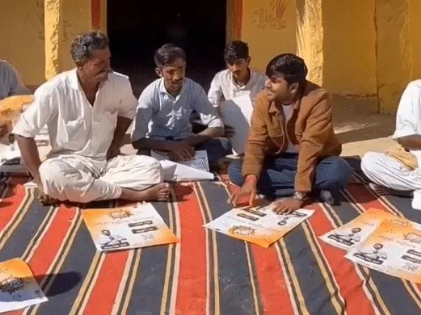 आयोजकों ने गांव-गांव जाकर रोहिड़ी म्यूजिक फेस्टिवल प्रोग्राम के लिए जनसंपर्क अभियान भी चलाया।