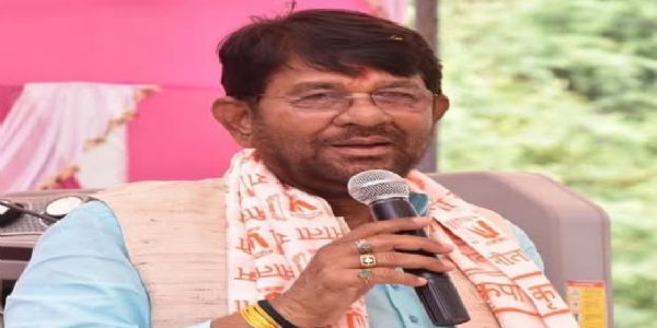 पशुपालक दुग्ध समृद्धि सम्पर्क अभियान का लें पूरा लाभ : मंत्री पटेल