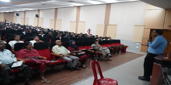 उपचुनाव को लेकर निर्वाचन पदाधिकारियों को दिया गया प्रशिक्षण