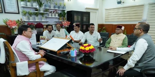 मुख्यमंत्री से मिले भाजपा विधायक, स्नातक स्तरीय परीक्षा निरस्त करने की मांग