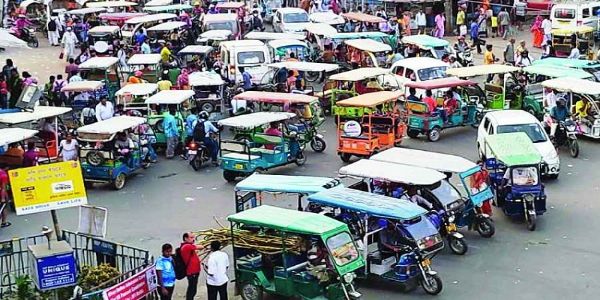 बंगाल सरकार ने ई-रिक्शा पंजीकरण किया अनिवार्य, मालिकों के लिए 30 नवंबर तक की समयसीमा तय