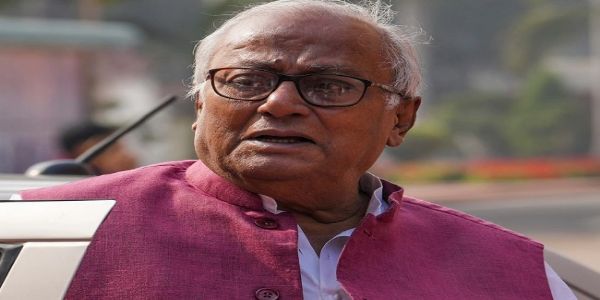 तृणमूल सांसद सौगत रॉय के बयान से मचा सियासी हंगामा, कहा- पार्टी को ‘मेला-खेला’ में नहीं, राजनीति में ध्यान देना चाहिए