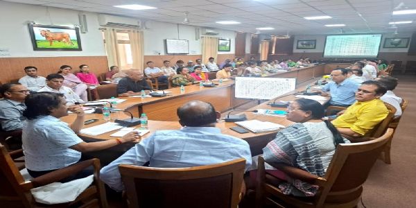 मप्र में दुग्ध उत्पादन को दोगुना करने के लक्ष्य को पूरा करने चलाया गया दुग्ध समृद्धि संपर्क अभियान