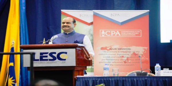 जलवायु परिवर्तन, खाद्य असुरक्षा जैसी चुनौतियों का मिलकर करना होगा मुकाबला : ओम बिरला
