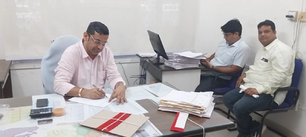 चित्तौड़गढ़ परिवहन अधिकारी कार्यालय ने बाकियात वसूली की है।