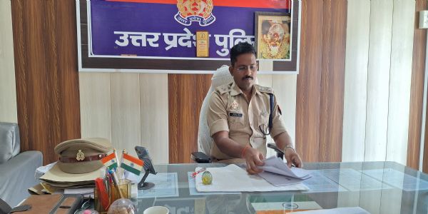 मऊ में तेज आवाज में डीजे बजाने वाले 10 संचालकों पर मुकदमा दर्ज