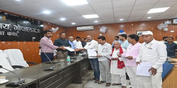 विधानसभा चुनाव के लिए ईवीएम,वीवीपैट का प्रथम रेंडमाइजेशन सम्पन्न
