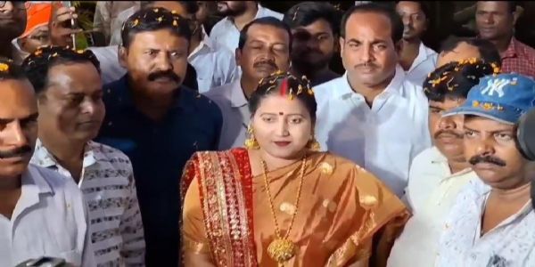 झरिया के पूर्व विधायक संजीव सिंह आठ साल बाद लौट रहे हैं घर, समर्थकों में जश्न का माहौल