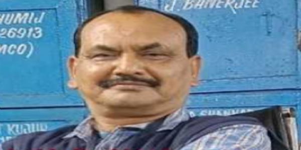 सड़क हादसा में टाटा स्टील कर्मी की मौत, पांच घायल