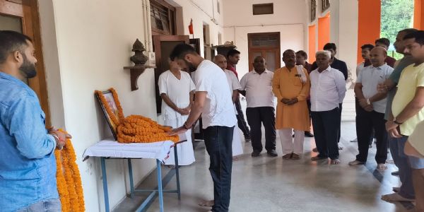 सरल एवं मिलनसार व्यक्तित्व के धनी थेजड़ राधेश्याम मिश्रा : अशोक तिवारी