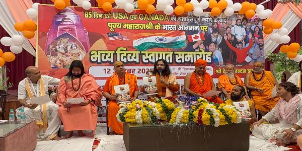 अप्रवासी भारतीय भी चाहते हैं कि सनातन बोर्ड बनें : देवकीनंदन महाराज