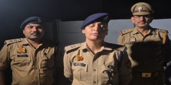 पुलिस मुठभेड़ में दो लुटेरे गिरफ्तार,एक घायल