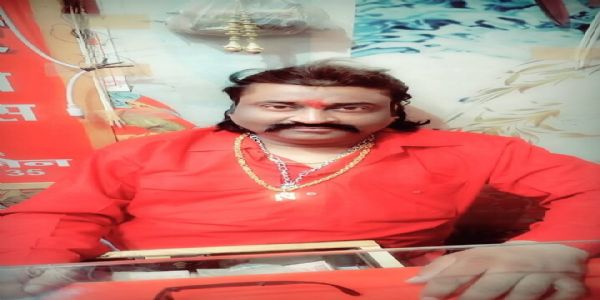कपड़ा व्यापारी ने लाइसेंसी रिवॉल्वर से खुद को गोली मारकर आत्महत्या की