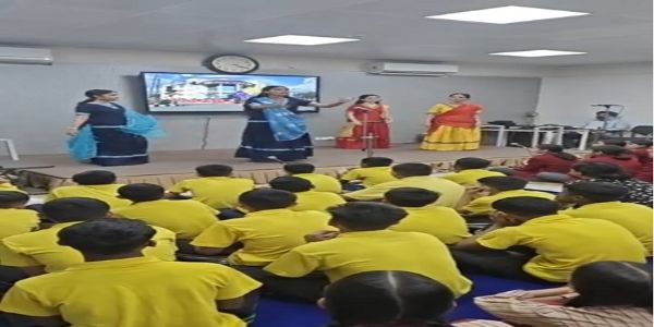 “एहसास” नामक नाटक के मंचन काे दर्शकाें ने सराहा