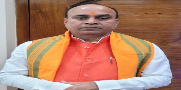फारबिसगंज में हैट्रिक जीत के लिए चुनावी अखाड़े में भाजपा के विद्यासागर केशरी