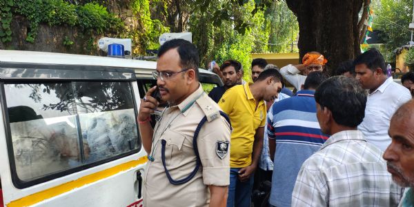 मजदूरी करने गए युवक की संदेहास्पद मौत, परिजनों ने लगाया हत्या का आरोप , चार के विरुद्ध प्राथमिकी