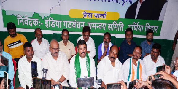 मुट्ठी भर लोग चला रहे जदयू, संजय झा सहित कई ने किया षड्यंत्र-संतोष कुशवाहा