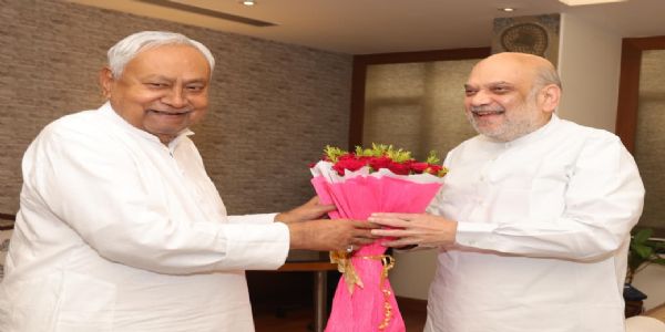 बिहार विधानसभा चुनाव: नीतीश की नाराजगी के बाद राजग में सीट शेयरिंग फॉर्मूले में बदलाव संभव!