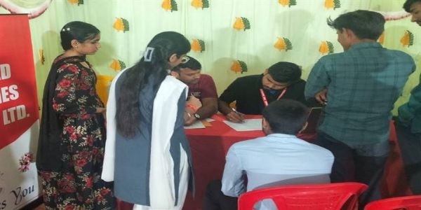 खरगोनः युवा संगम अंतर्गत 86 युवाओं को मिले रोजगार के अवसर