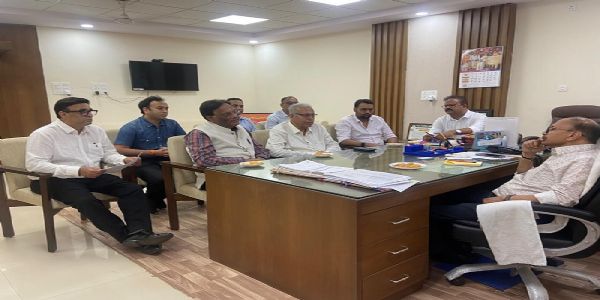 मप्रः कच्चे माल एवं तैयार औषधियों का बैचवार परीक्षण अनिवार्य रूप से करने के निर्देश