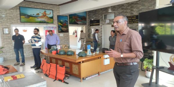 बचाव कार्यों के लिए सभी पंचायतों को मिलेंगे उपकरण : अमरजीत सिंह