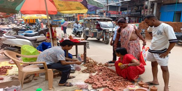 धमतरी में दीपावली की तिथि को लेकर भ्रम, ज्योतिषाचार्यों ने 21 अक्टूबर को दीपावली मनाना बताया शास्त्रसम्मत